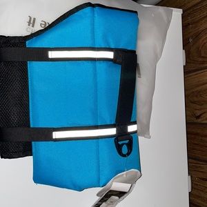 Dog swim vest